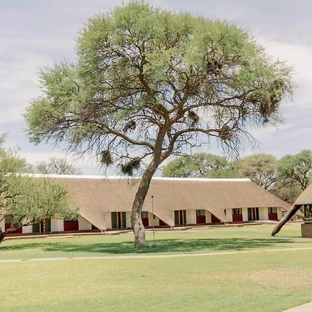 Okahandja Country Hotel Εξωτερικό φωτογραφία